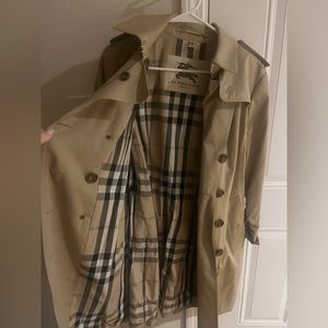 Burberry Trench coat